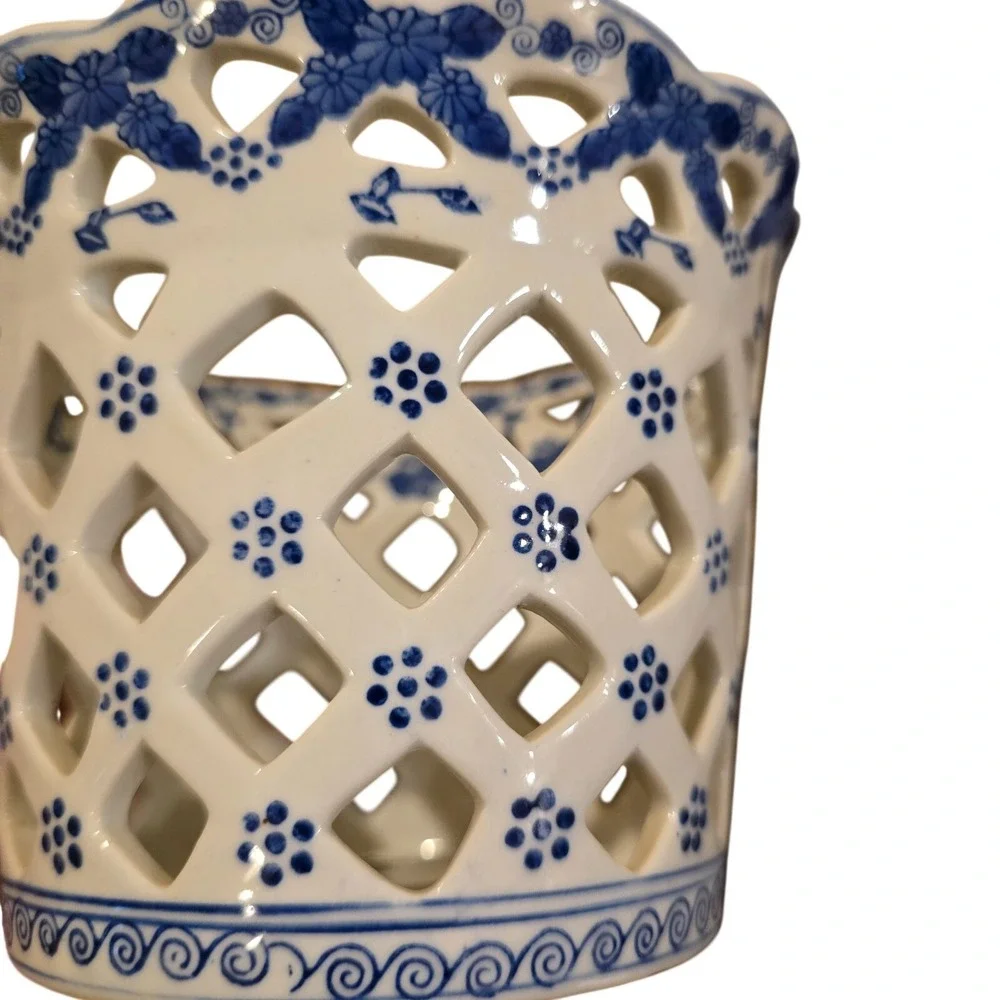 Vintage 1980s Andrea by Sadek Blue White Porcelain Reticulated Lattice Planter